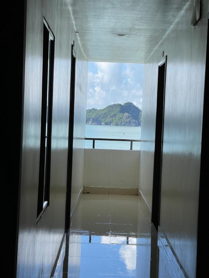Thu Ha Sea View Hotel Dong Khe Sau Exteriör bild